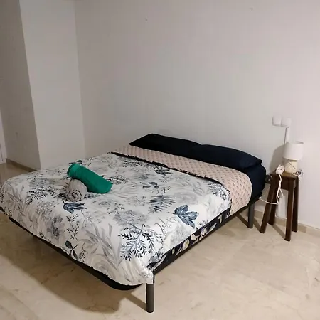 Homestay Piccadilly Centre Deluxe Alicante